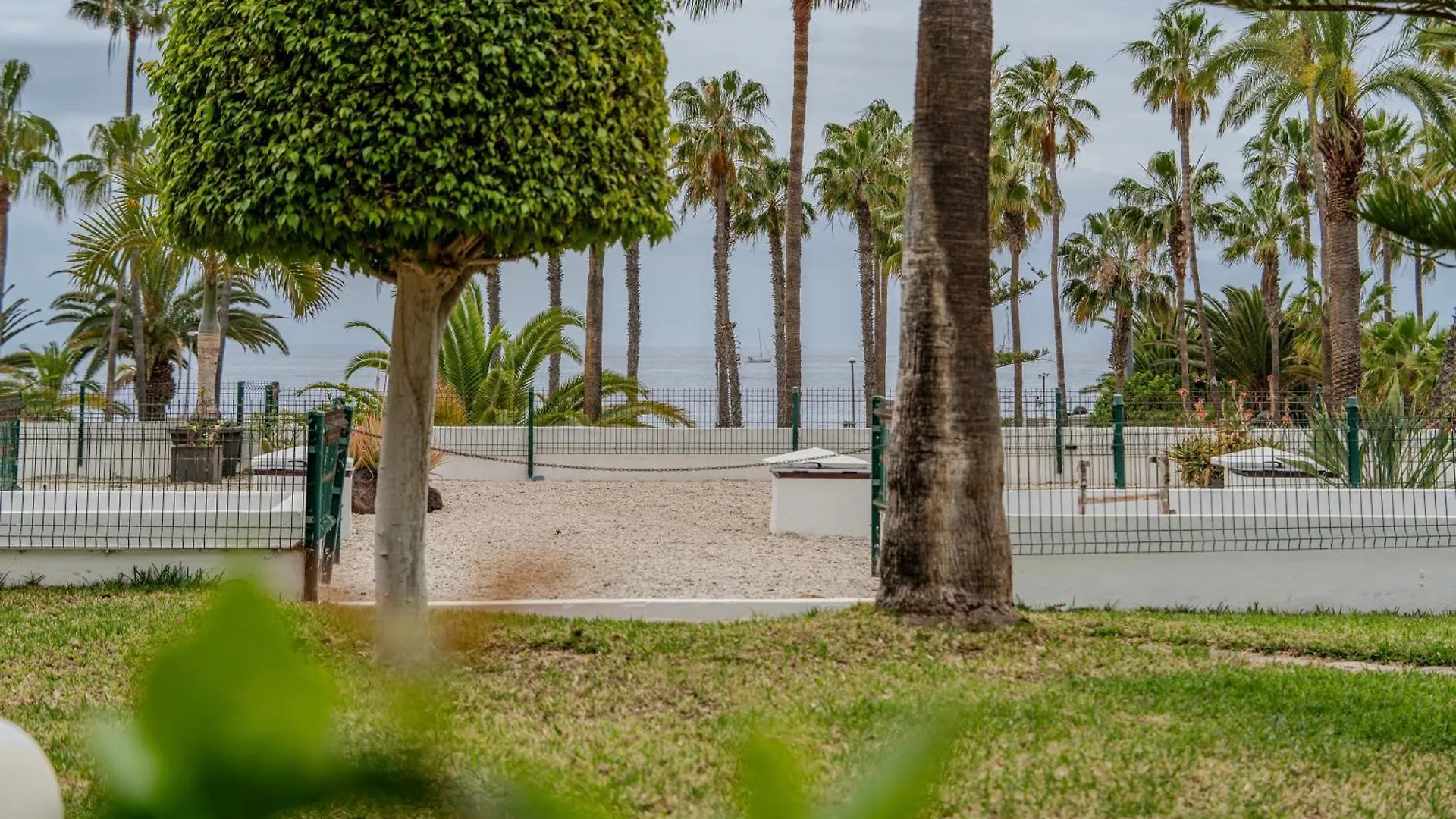 Luxury Apartment On The Beach Costa Adeje